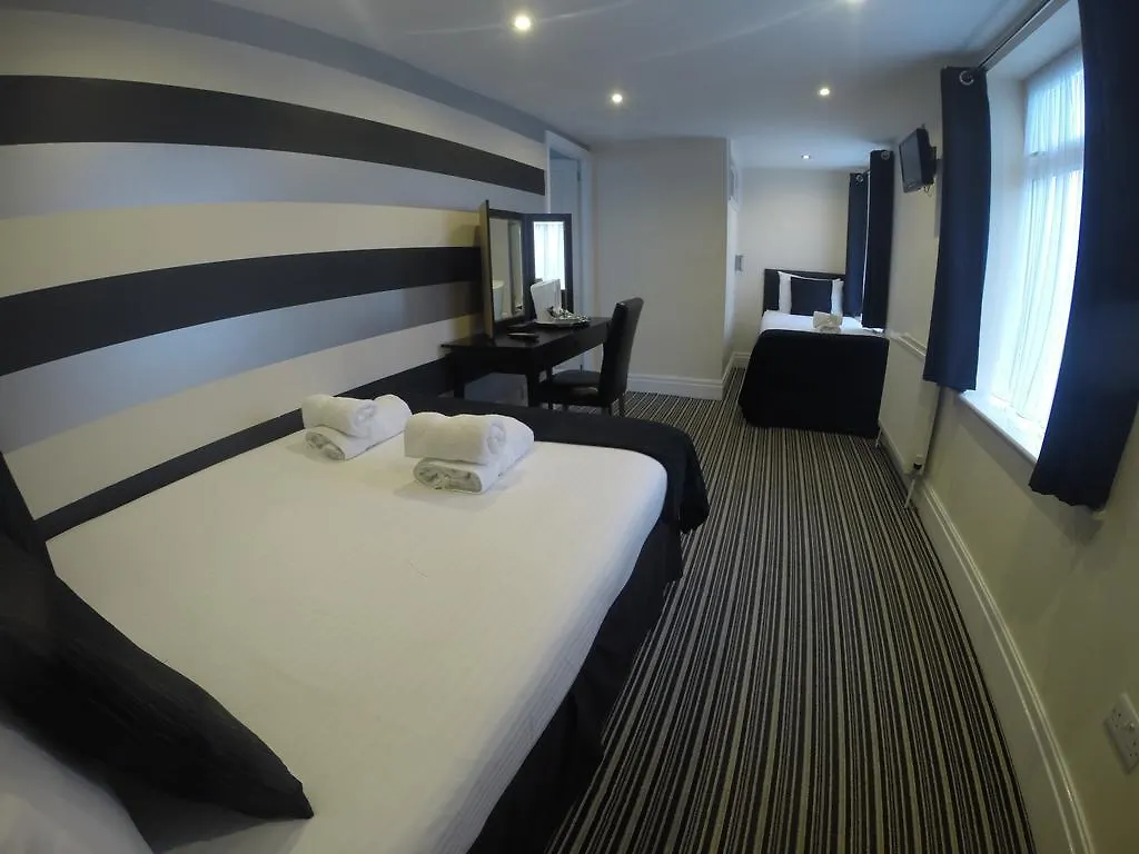 Happy Return Hotel Blackpool