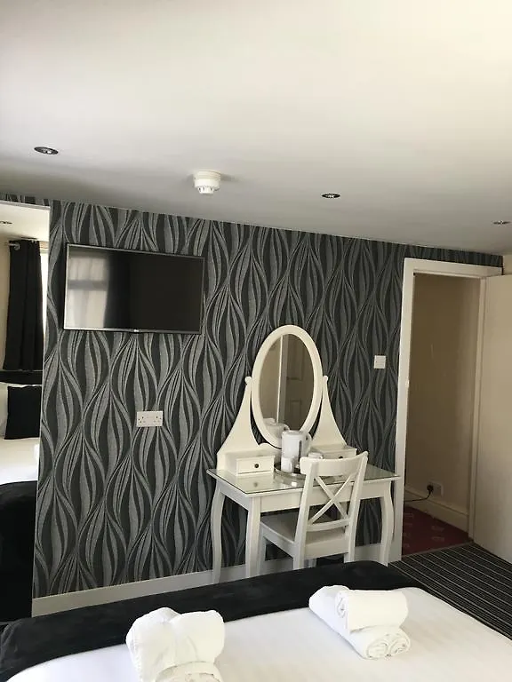 Happy Return Hotel Blackpool