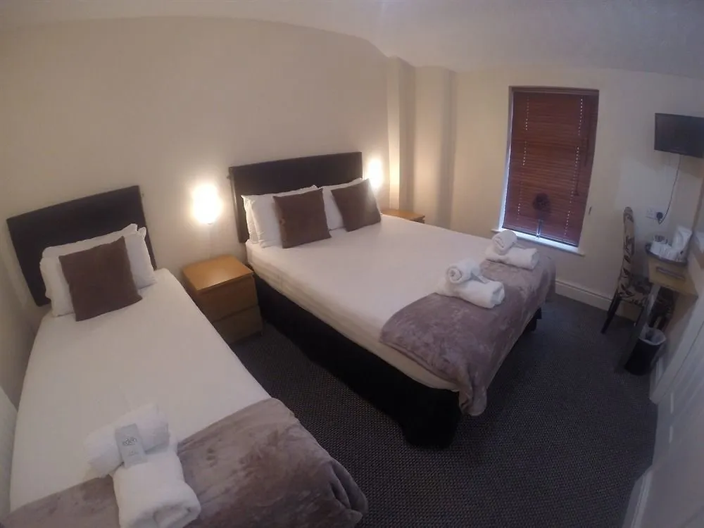 Happy Return Hotel Blackpool